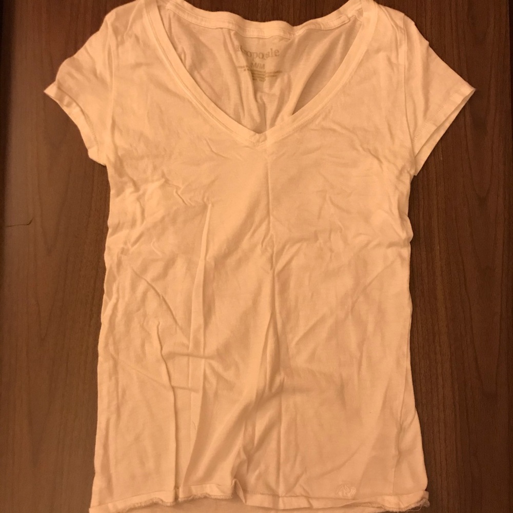 white tee- like new